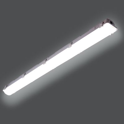 Lampes lumineuses à vapeur LED IP66 IK10 2 pieds / 4 pieds / 5 pieds / 8 pieds 120-277V / 120-347V Voltage d'entrée