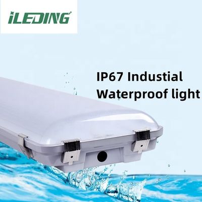 Garage 155W 4FT résistant à l'eau industrie LED vapeur haute baie étroite avec 50000 heures de travail