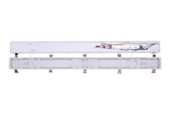 140LM Tri-proof Light pour les commerciaux 4ft LED Tube Light Vapor Résistance étroite et durable