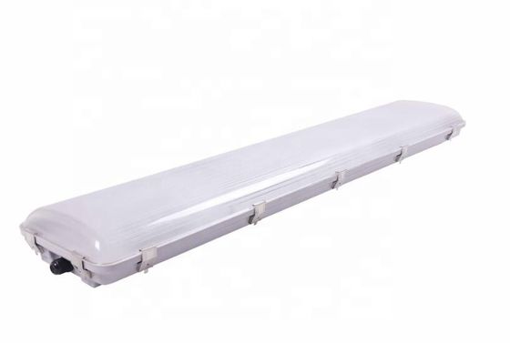 LED Vapeur étroite haute baie PC Housing IK10 100W 150W IK10 IP67 pilote 347V option pour entrepôt