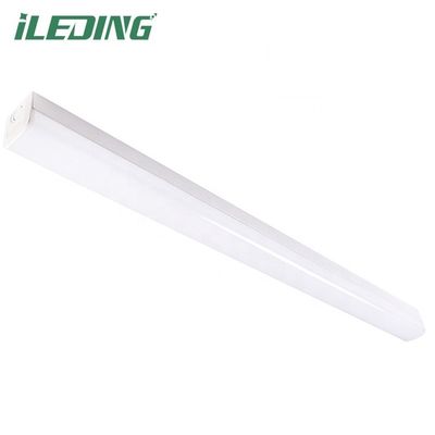 Magasin de bureaux Supermarché Garage 3CCT 3 Puissance réglable LED Batten Light 50000 heures de durée de vie