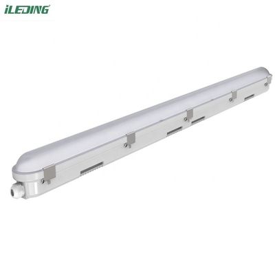 Garage entrepôt 5FT IP66 LED Tri Proof Fixture Vapeur étroitement éclairée 55W AC 110V ±10%