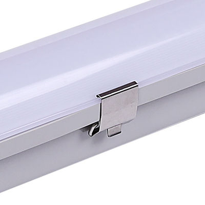 Réservoir de refroidissement Industrial IP66 IK10 5FT 55W Tri-proof Low Bay LED Lampes étanches à la vapeur