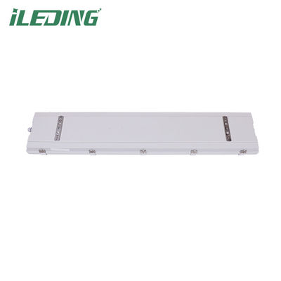 120-347V LED Tri Proof Light pour entrepôt 4FT 8FT LED linéaire à vapeur étroite haute baie