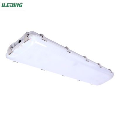 Éclairage d'entrepôt de haute baie 155W Led Vapor Tight Light étanche à l'eau avec support de faible luminosité