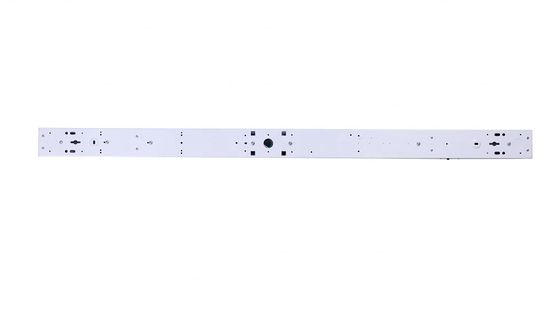50000 heures de durée de vie DLC répertorié 3Wattage 3CCT sélectionnable 2ft 4ft 8ft LED Batten Light