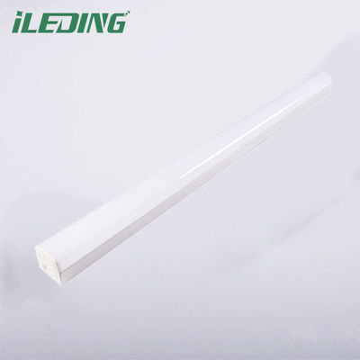 Économies d'énergie plus élevées d'efficacité 8 &quot; LED Lumière de magasin linéaire LED avec capacité d'atténuation
