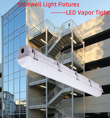 Mise à niveau vers 4FT 60W Led Vapor Tight Light Housing Kit et 5- pour des performances optimales