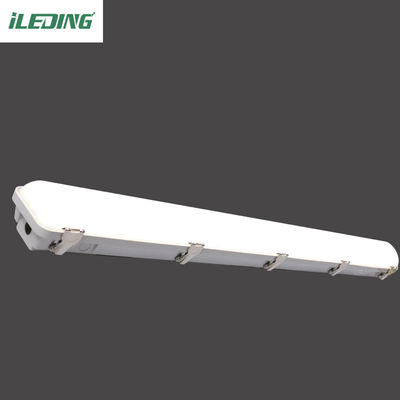 4FT Atelier LED Vapor Tight Garage Light Fixture Lumière de jour Température de couleur et notation imperméable à l'eau IP66
