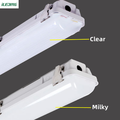 4FT Atelier LED Vapor Tight Garage Light Fixture Lumière de jour Température de couleur et notation imperméable à l'eau IP66