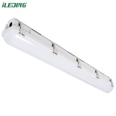 4FT 46W Lumière linéaire LED à vapeur Éclairage de garage étanche Durée de vie 50000 heures