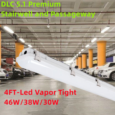 4FT 46W Lumière linéaire LED à vapeur Éclairage de garage étanche Durée de vie 50000 heures