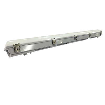 IP66 Tri-proof LED Vapor Tight Garage Light Fixture Température de couleur 3500K/4000K/5000K