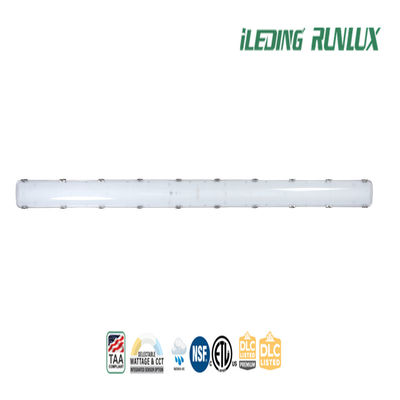 Lumière à résistance à la vapeur à LED IP66 avec boîtier en polycarbonate résistant aux chocs IK10