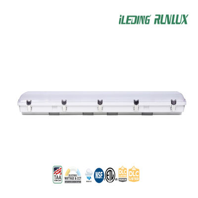 Éclairage de baie en polycarbonate de 110° Protection contre les surtensions 6KV IK10 Résistance aux chocs