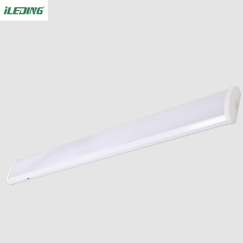 Lumière LED à enveloppe linéaire à pendentif 35W 4FT à faible luminosité pour plafond intérieur