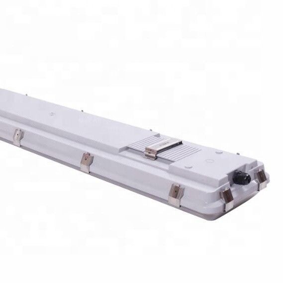 LED Vapeur étroite haute baie PC Housing IK10 100W 150W IK10 IP67 pilote 347V option pour entrepôt