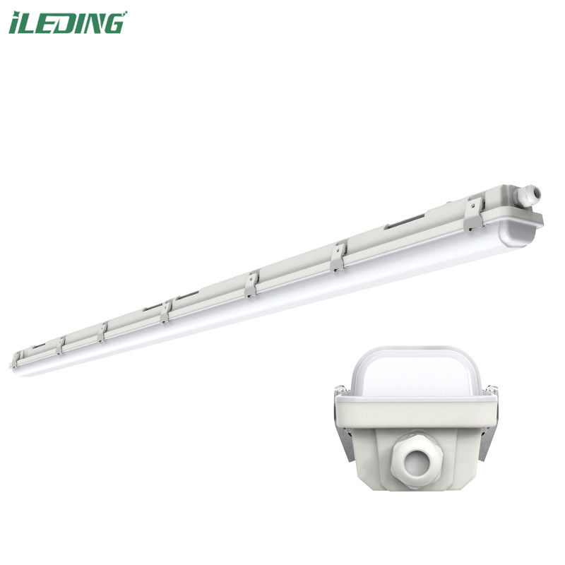 Lumière de garage LED à vapeur étanche IP66 à LED à triple étanchéité avec CRI Ra 85