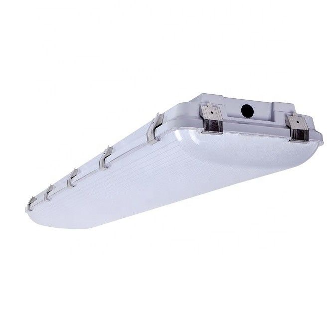 140lm 155W IP67 LED Vapeur étroite haute baie réglable 3CCT Vapeur étroite éclairage pour entrepôt