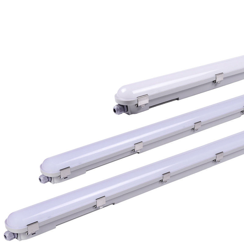 Commercial 5FT Parking LED Linière Tri-proof Suspendu IP66 Lampes étanches à la vapeur 2kg