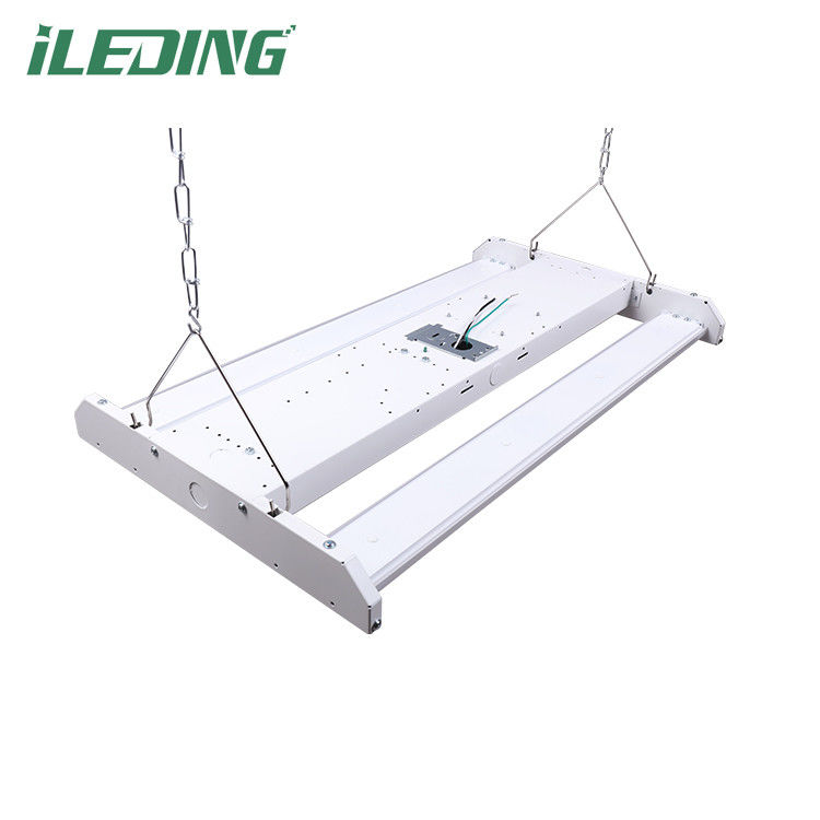 95W 140lm/w 2FT 4FT luminaire linéaire haute baie 100-277V Pour bureau commercial