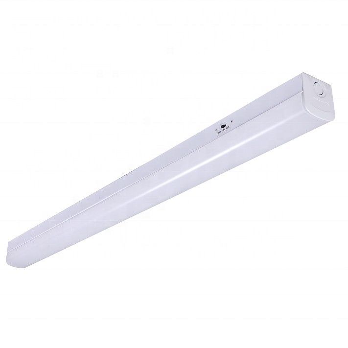 Matériau PC 25W 3CCT 2FT Lampes à LED Batten pour le commerce et l'industrie