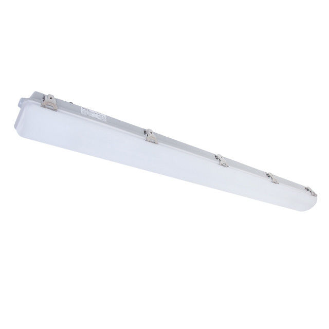 IP66 Tri-proof LED Vapor Tight Garage Light Fixture Température de couleur 3500K/4000K/5000K